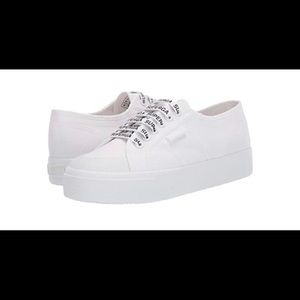 SUPERGA women’s white canvas platform shoe